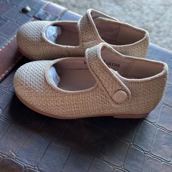 Baby shoes size 10 Brand new Little Girl Dress Shoes Mary Jane Ballet Flats .. - Picture 3 of 5